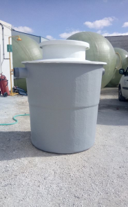 Grease separator chamber